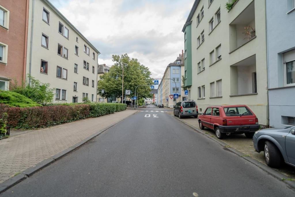 Wohnung Naehe Stadtzentrum Mit Wohnzimmer Und Kueche Coblença Exterior foto