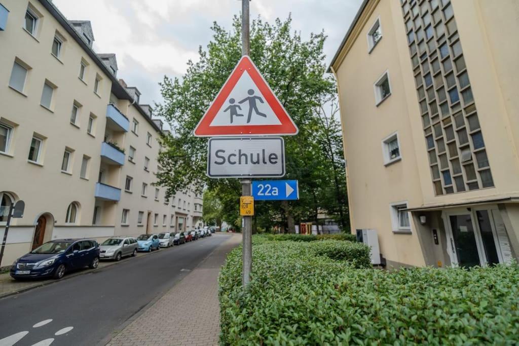 Wohnung Naehe Stadtzentrum Mit Wohnzimmer Und Kueche Coblença Exterior foto