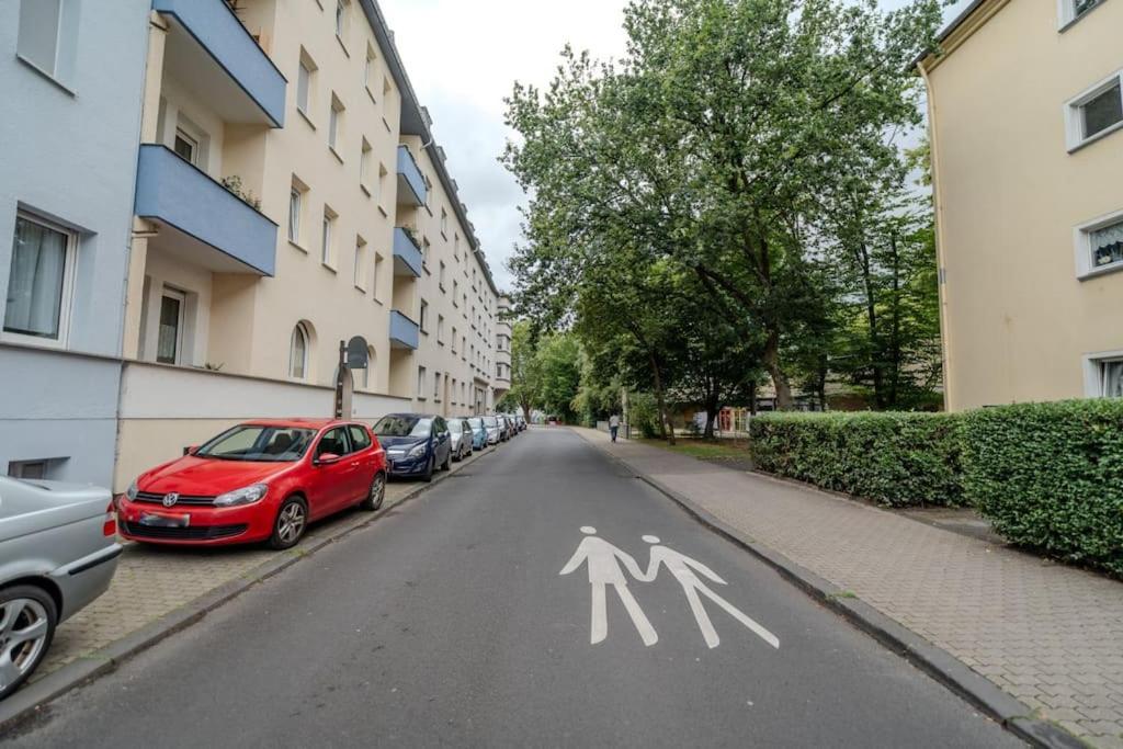 Wohnung Naehe Stadtzentrum Mit Wohnzimmer Und Kueche Coblença Exterior foto